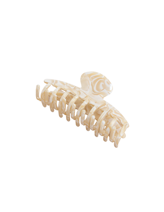 Couture Claw Clip Pearl