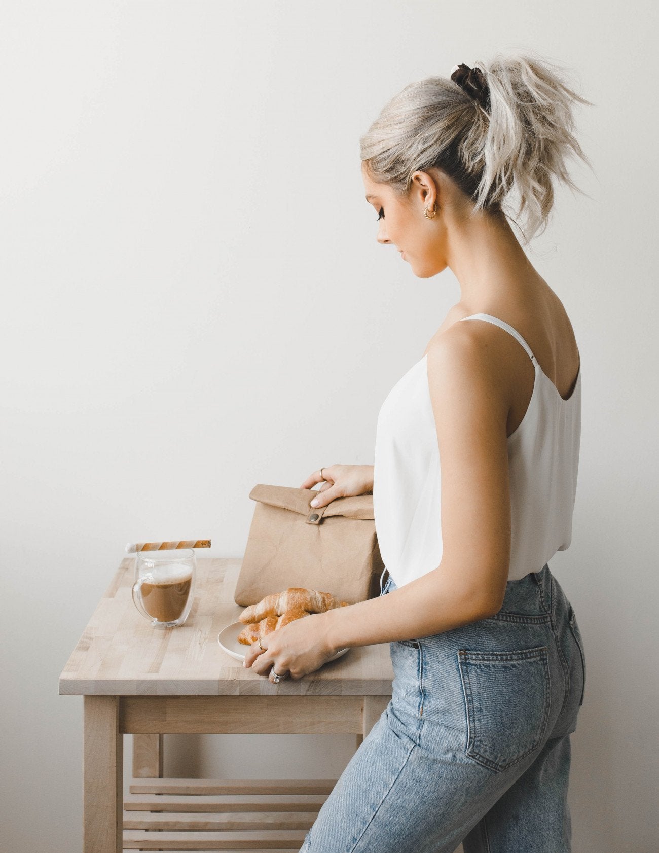 Mocha Thin